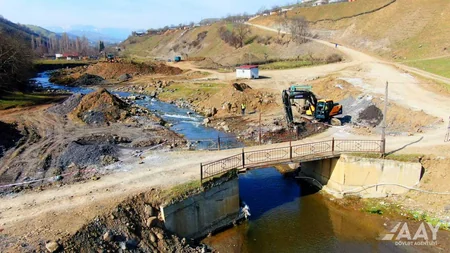 Yardımlıda 24 km uzunluğu olan avtomobil yolunun əsaslı təmirinə başlanılıb