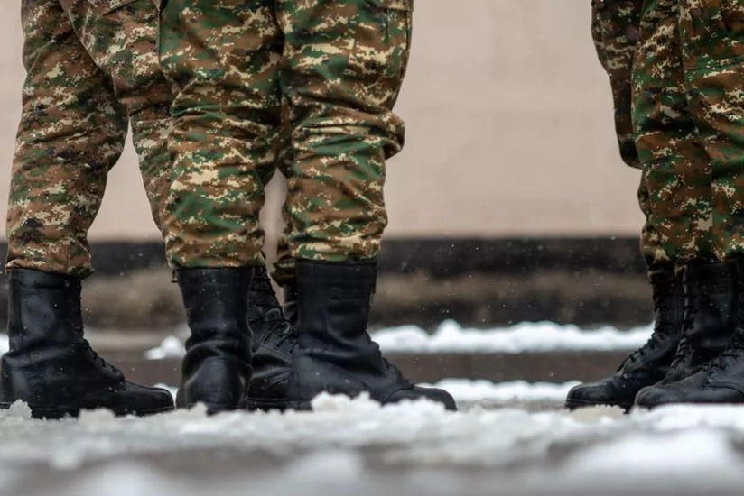 В Армении командир воинской части и еще трое офицеров задержаны за взятку