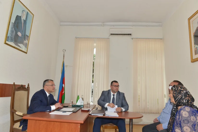 Məcburi köçkünlərin növbəti qəbulu keçirilib