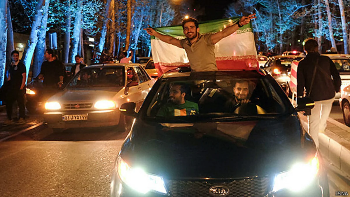 ​Razılaşma Tehran küçələrində bayram kimi qeyd olunub - VİDEO