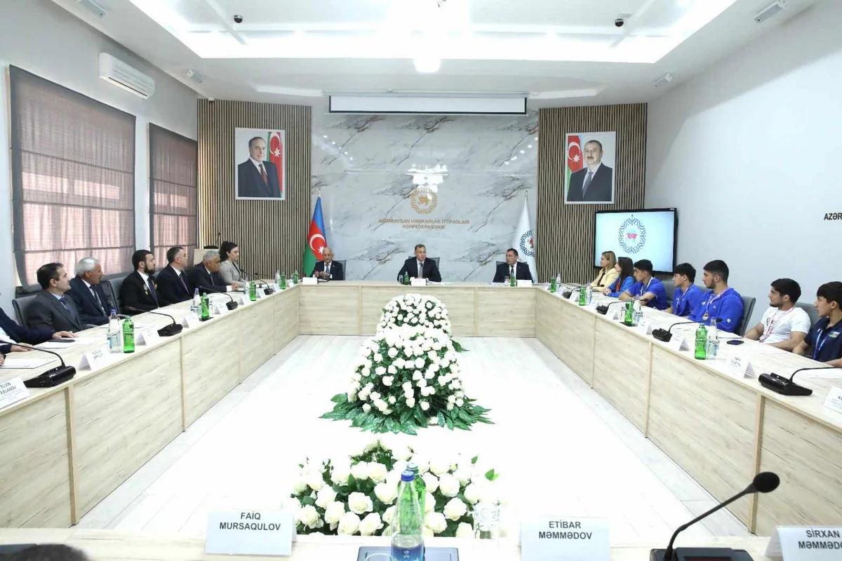 Azərbaycan Həmkarlar İttifaqları Konfederasiyasında AHİİTA-nın idmançı və məşqçi-müəllimləri ilə görüş olub