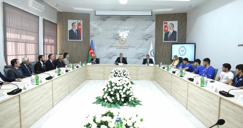 Azərbaycan Həmkarlar İttifaqları Konfederasiyasında AHİİTA-nın idmançı və məşqçi-müəllimləri ilə görüş olub