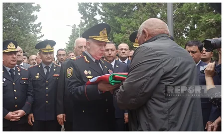 Ermənilərin mina terrorunda həlak olan polis serjantı Sumqayıt Şəhidlər xiyabanında dəfn edilib - YENİLƏNİB