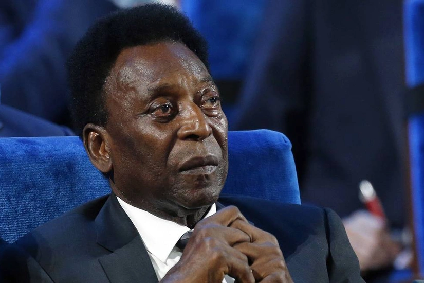 Pele xəstəxanadan evə buraxılıb