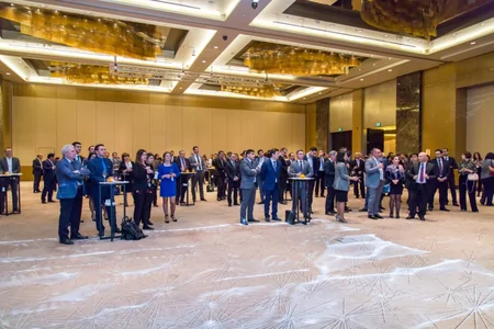 ​AmCham rəhbərliyi SOCAR CNG ilə görüş keçirib