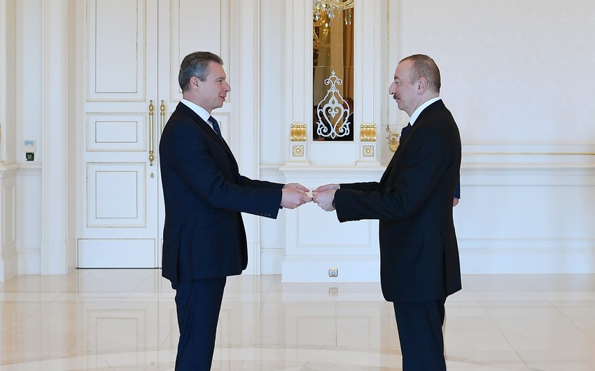 Prezident İlham Əliyev Ukraynanın yeni səfirinin etimadnaməsini qəbul edib