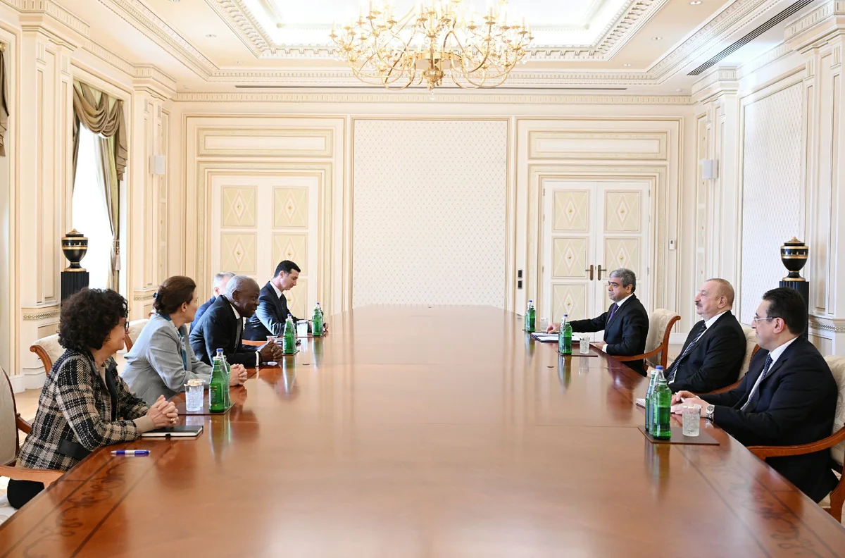 President Ilham Aliyev meets with Director-General of International Labour Organization