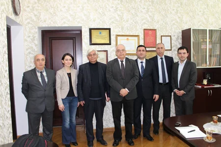 Almaniyalı professor ADNSU-da olub