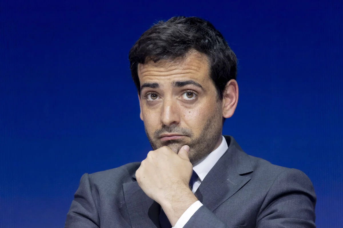 French foreign minister heads to Cairo as truce talks intensify