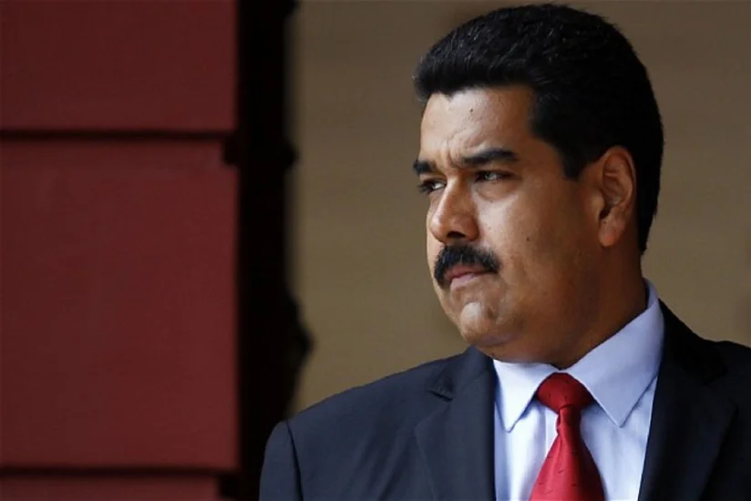 Maduro Venesuelanın işlərinə qarışmamaqla bağlı Trampa ünvanlanan məktubu imzalayıb