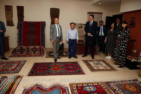 Anar Kərimov Bolnisi muzeyi və Marneuli Çay Evini ziyarət edib