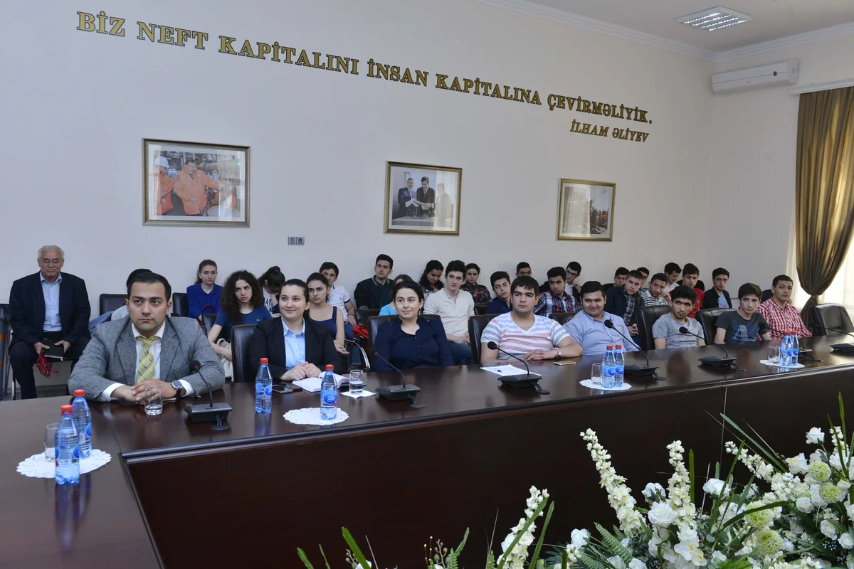 ​Formula 1 presentation was held at Baku Higher Oil School