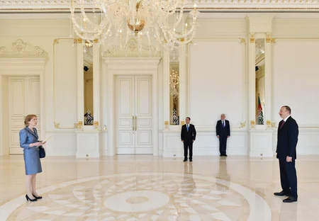 President Ilham Aliyev receives credentials of incoming British Ambassador