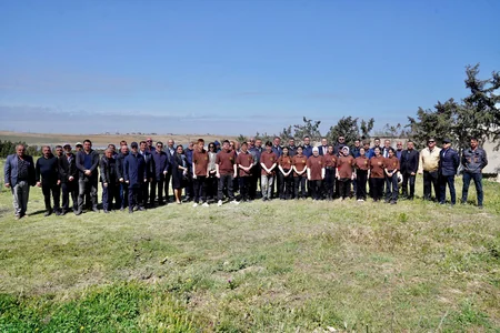 Heydər Əliyevin 100 illik yubileyi ilə bağlı Qala Qoruğunda ağacəkmə aksiyası keçirilib