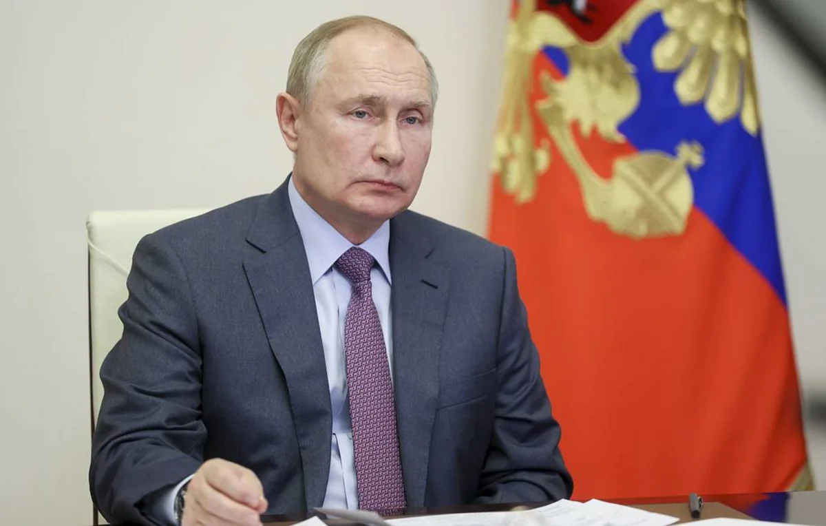 Putin: “Ukrayna sadəcə qonşu deyil, ukraynalılar ruslarla yoldaşdırlar”