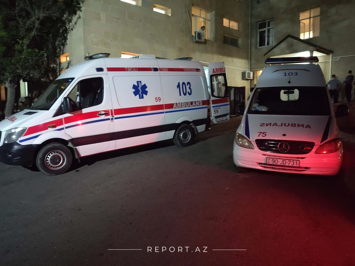 Bakıda iki avtomobil toqquşdu, xəsarət alanlar var