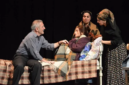 Gənc Tamaşaçılar Teatrı Xocalı soyqırımına həsr olunmuş tamaşasını nümayiş etdirib