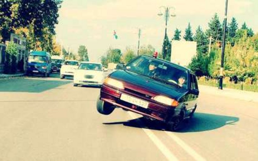 Tovuzda avtoxuliqanlıq edən şəxs polisi maşınla vurub