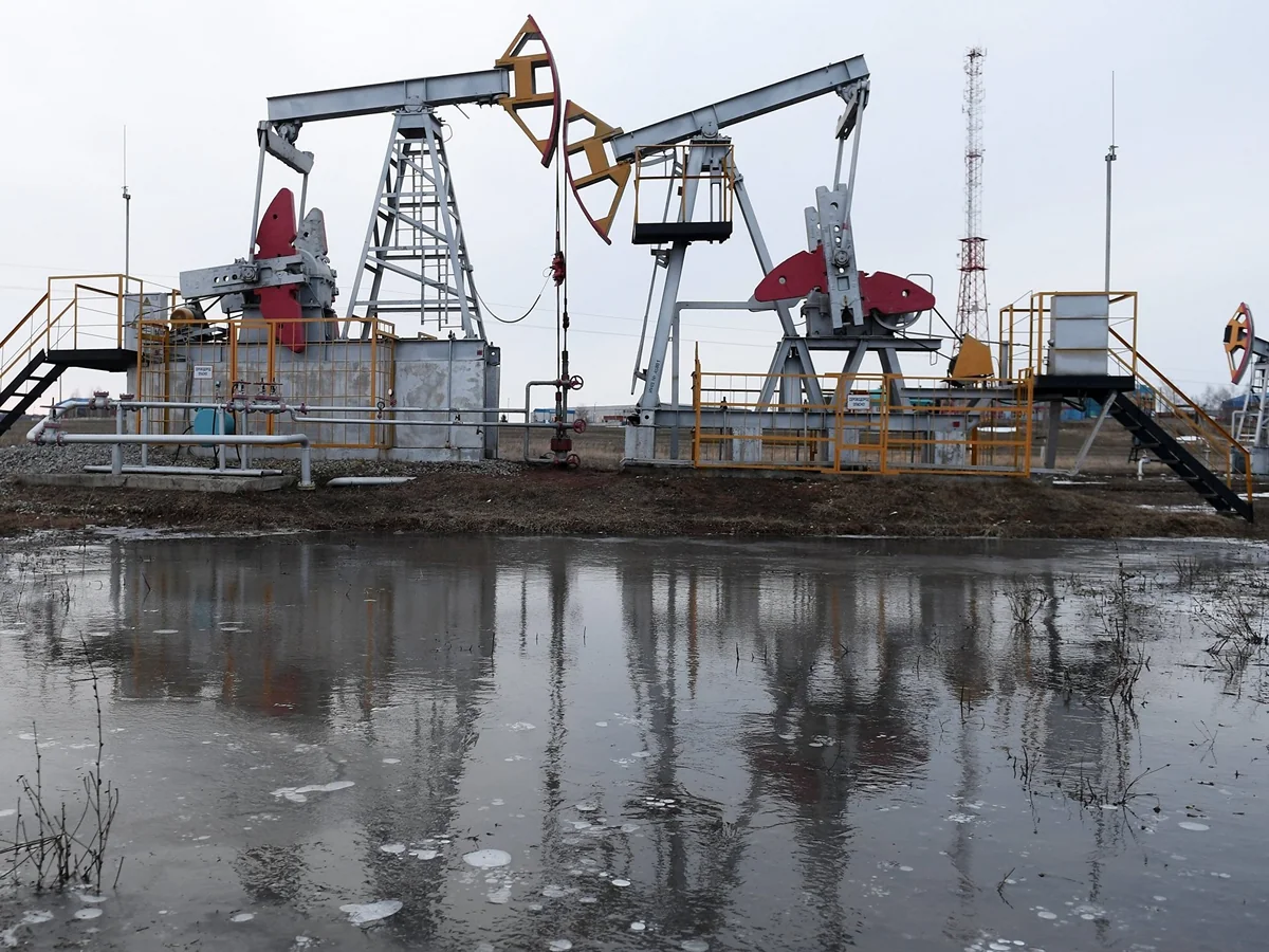 Number of drilling rigs down in March