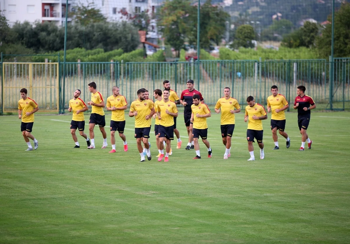 Monteneqro millisində koronavirus aşkarlandı