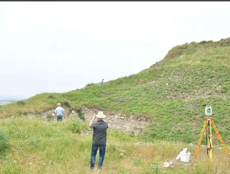 Avstriyalı tanınmış bərpaçı memar Gülüstan qalasının 3D qrafik modelini hazırlayır - FOTO