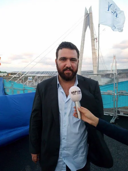 Osmanlı sultanının varisi: “İstanbuldakı üçüncü körpüyə babamızın adının verilməsi qürurvericidir”