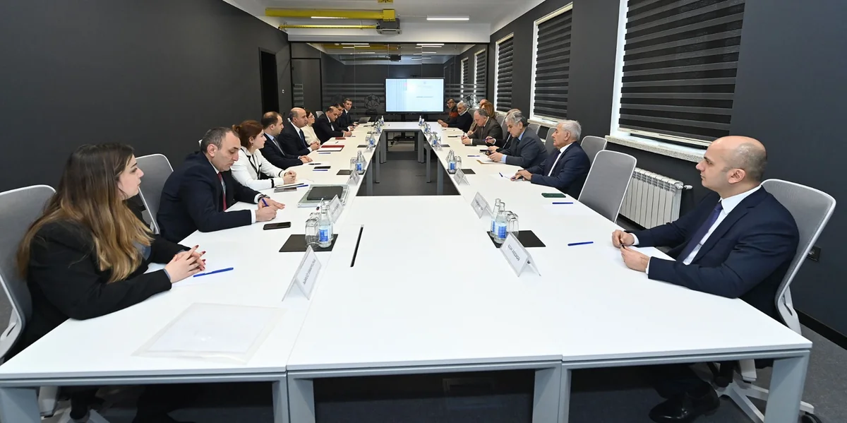 Qarabağ Universitetinin fəaliyyət istiqamətləri və hədəfləri müzakirə edilib