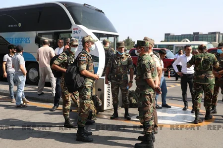 First group of Azerbaijani firefighters return home from Turkey
