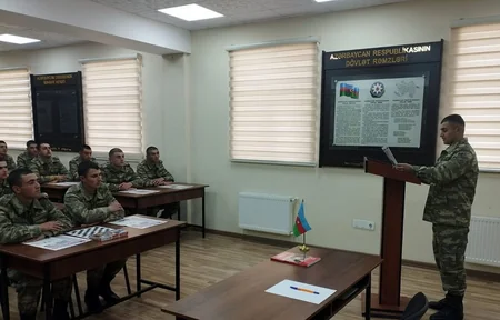 Azərbaycan Ordusunda Konstitusiya Günü münasibətilə silsilə tədbirlər keçirilib