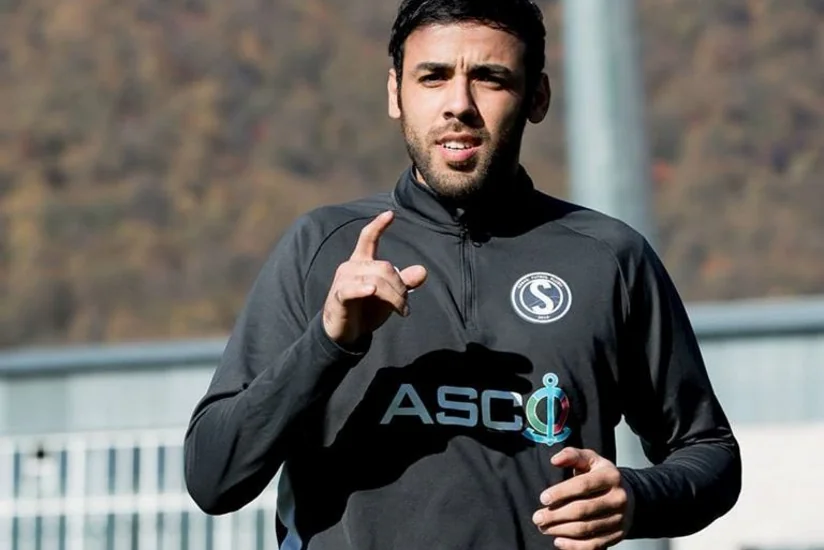 Səbail klubu daha bir futbolçusu ilə vidalaşıb