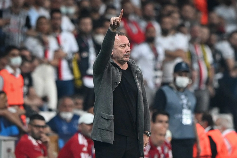 KİV: Sergen Yalçının Neftçiyə keçidi baş tutmayıb