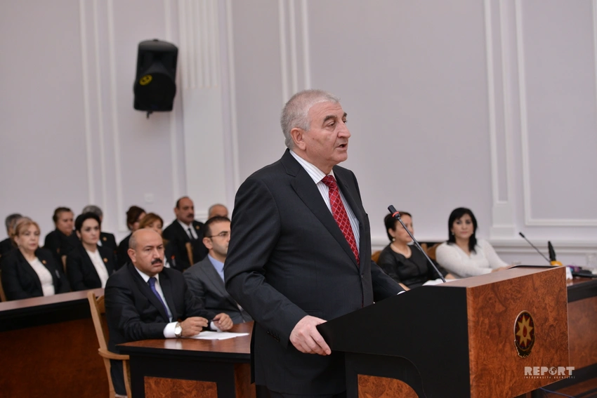 Məzahir Pənahov Konstitusiya Məhkəməsinin iclasında çıxış edib