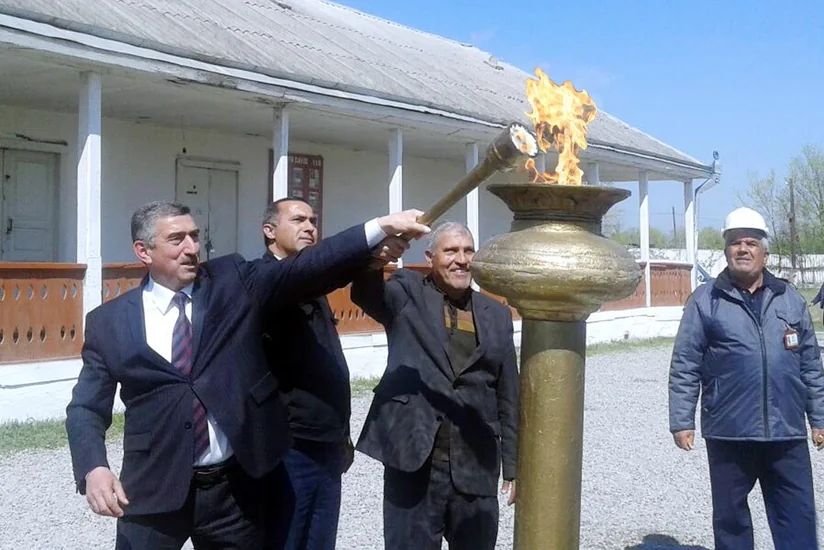 Ucar rayonunun daha iki kəndinə qaz verilib