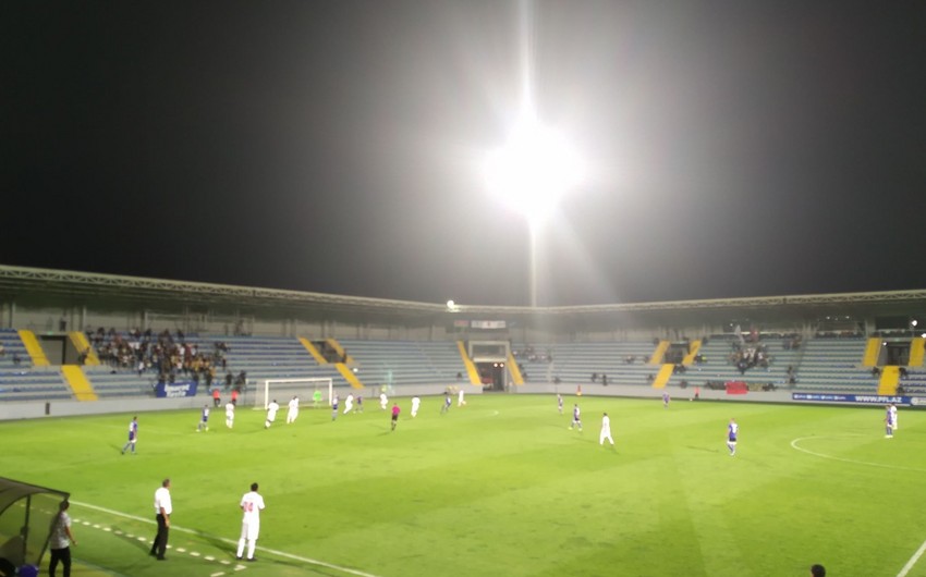 Premyer Liqada ilk qırmızı vərəqəni Keşlənin futbolçusu alıb
