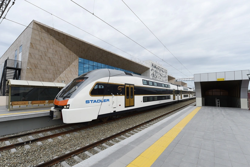 Как будут работать поезда Баку-Сумгаит-Баку в нерабочие дни?