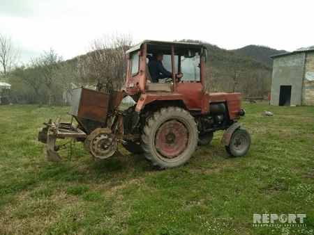 Azərbaycanda 20-dən çox fəhlənin işini görən texnika ixtira edilib - FOTO - VİDEO