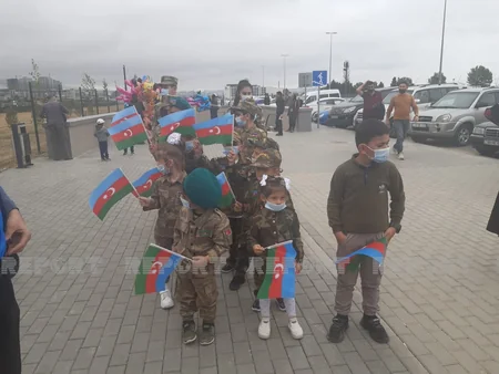 Члены семей шехидов посетили Парк военных трофеев 