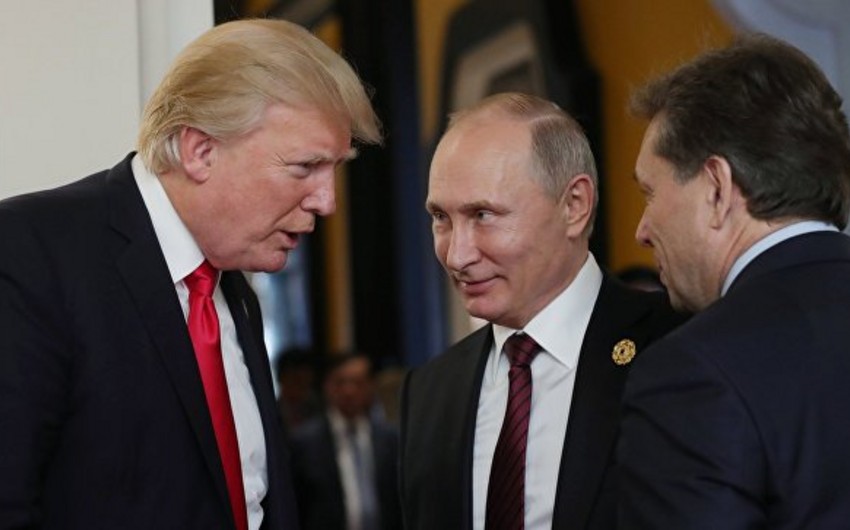Vladimir Putin Donald Trampla görüşünün təxirə salınmasına münasibət bildirib