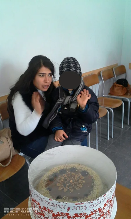 Övladını satdığına görə tutulan qadın oğlunun ad gününü uşaq evində qeyd edib - FOTO