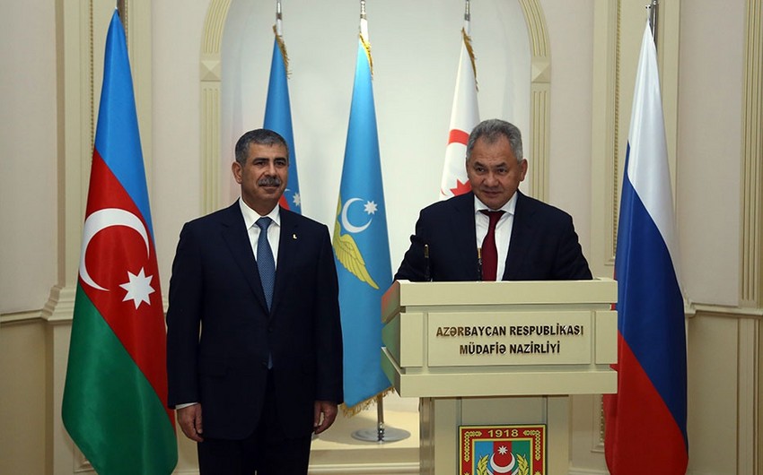Sergey Şoyqu Ermənistana daşınan hərbi yüklərdən danışdı