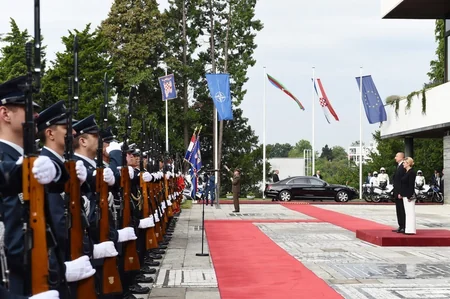 Prezident İlham Əliyevin Zaqrebdə rəsmi qarşılanma mərasimi olub