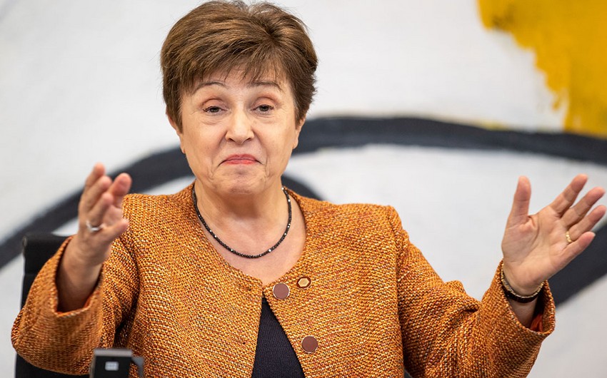 IMF Managing Director says she does not expect a rapid shift in US dollar reserves
