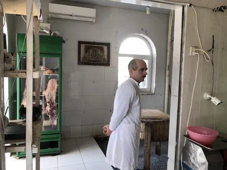 Qanunsuz heyvan kəsimi və ət satışı məntəqələrinə qarşı reyd keçirilib
