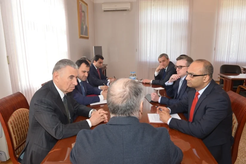 Baş nazirin müavini Dünya Bankının Azərbaycan üzrə direktoru ilə görüşüb