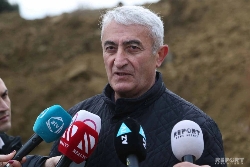 Əziz Qaralov: Hazırda Badamdarda asılı qalmış torpaq qatında xırda uçqunlar baş verir”