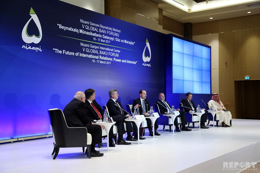 Latviya prezidenti: Dağlıq Qarabağ münaqişəsi sülh yolu ilə həll olunmalıdır