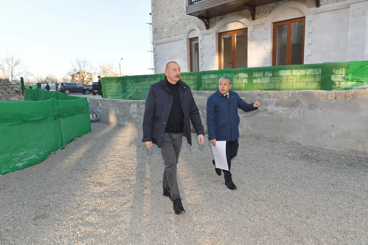 Şuşadakı ilk yeni yaşayış kompleksinin yaxın vaxtlarda istifadəyə verilməsi planlaşdırılır
