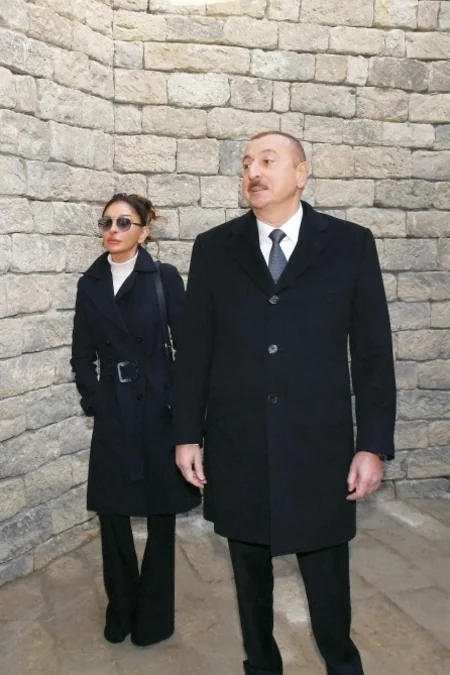 Prezident İlham Əliyev Bakı Ağ Şəhərdə mərkəzi bulvar küçəsinin açılışında iştirak edib - YENİLƏNİB-2