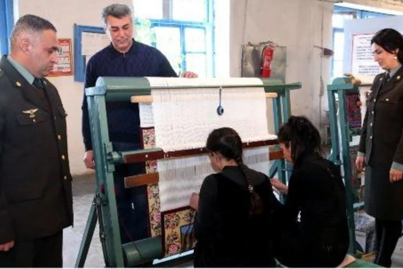 4 saylı qadın cəzaçəkmə müəssisəsində yeni dəzgahlar quraşdırılıb