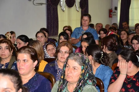 İcra başçısı sakinlərlə növbəti səyyar qəbul-görüşünü keçirib - FOTO